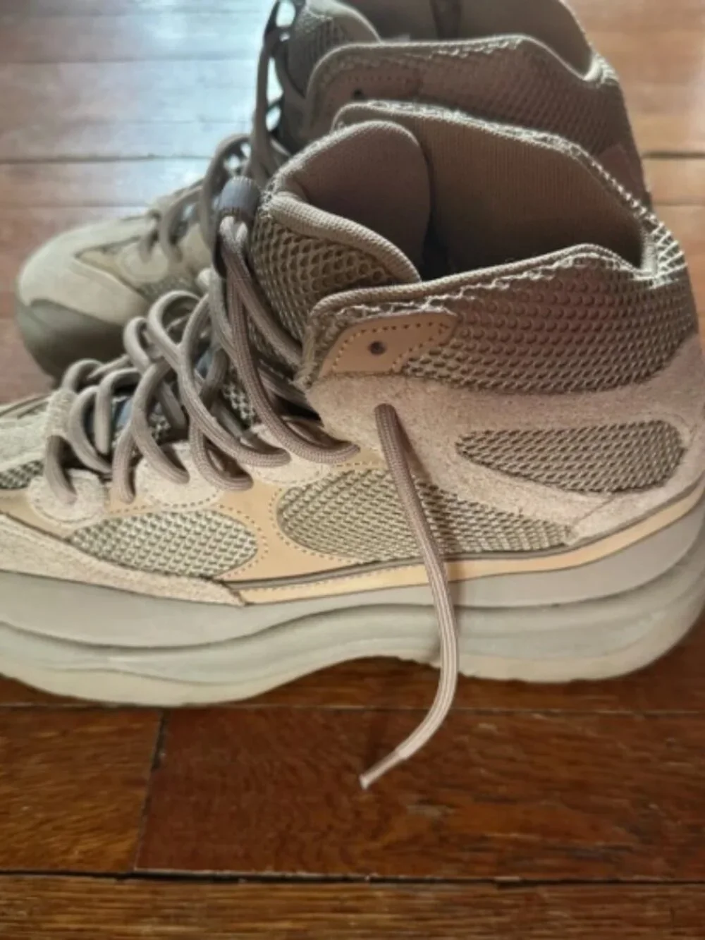 Yeezy authentic desert